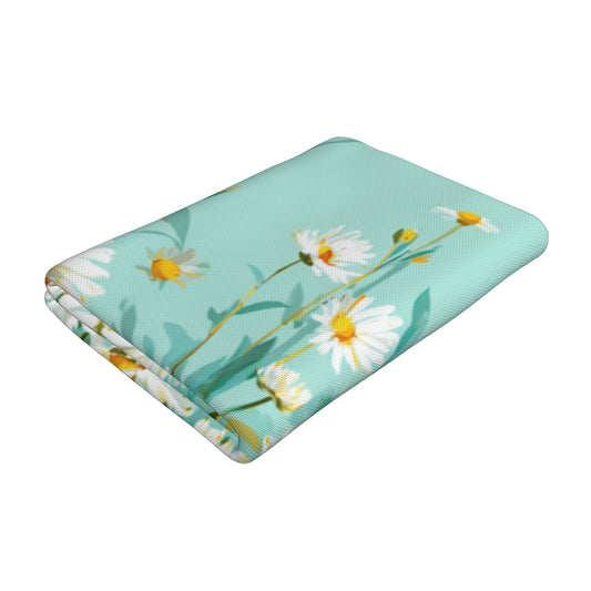 Daisy Floral Peach Skin Beach Towel – 55×27.5in Quick-Dry Lightweight Summer Towel for Travel, Yoga, and Outdoor Use